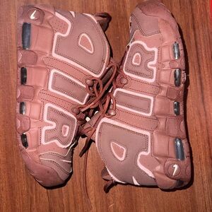 AIR MORE UPTEMPO ‘96’ Valentines Day